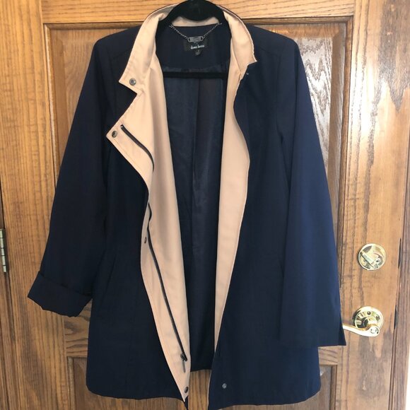 Dennis Basso Two-toned Water Resistant Hooded Coat - Size Small - Picture 3 of 9